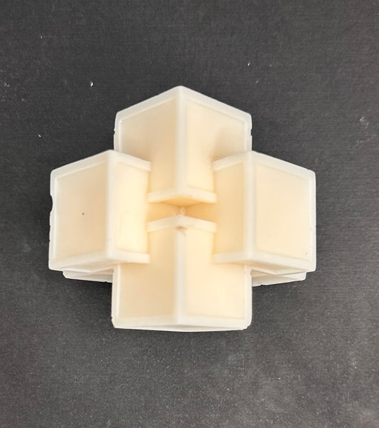 Fondant cube ~75g